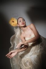 10105 - Unique Sun Flower Headband - Image 7