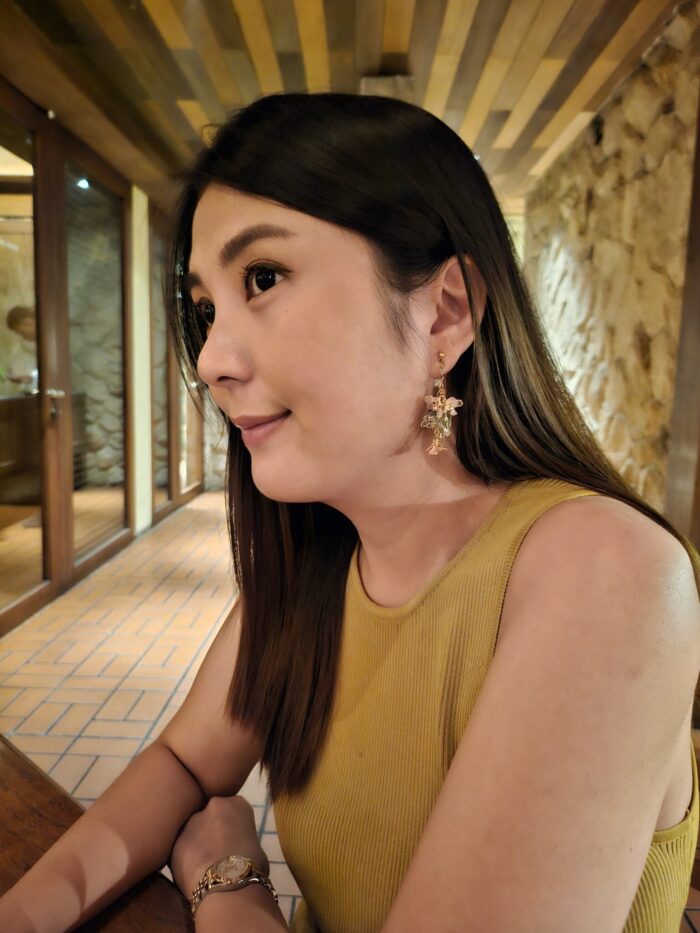 ER10128 - Flowers Gold Earrings - Image 2