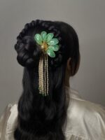 HC100651 - Flowers Green Haircomb - Image 2