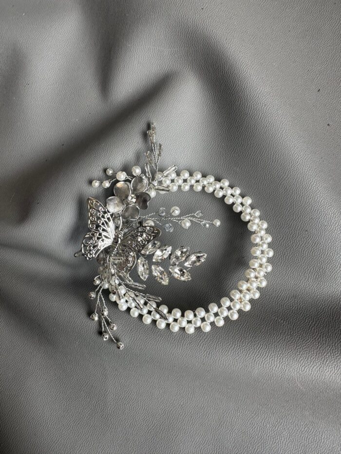BC100443 - Flowers Pearl Brooch - Silver - Image 1