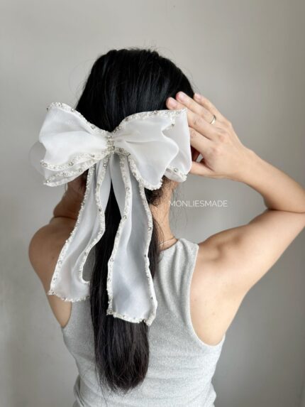 HC100373 - Bow Diamond Haircomb - White