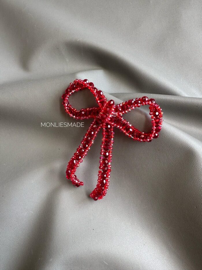 BC1005581 - Bow Crystal Brooch - Red - Image 1