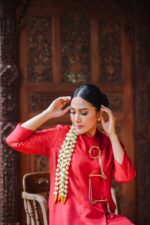 BC100462 - Maudy Clothes Brooch - Gold - Image 4