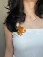 BC1004885 - Flowers Gold Brooch - Image 2