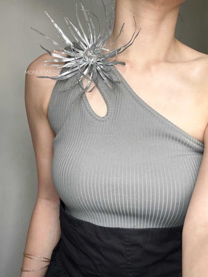 BC100659 - Handmade Flowers Brooch - Silver - Image 2