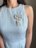 BC1006511 - Bow Pearl Brooch - White - Image 4