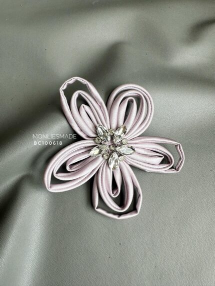 BC100618 - Flowers Fabric Brooch - Lilac