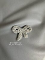 BC1006722 - Diamond Bow Brooch - Grey - Image 4