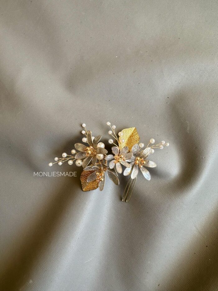 HC100984 - Flowers Grey Haircomb - Image 2