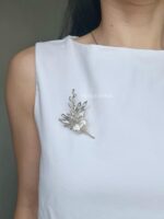 BC100615 - Flowers Silver Brooch With Diamond - Image 2