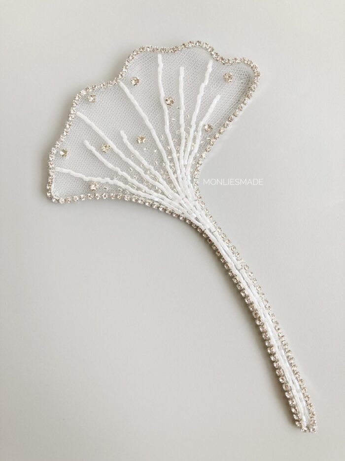 BC100763 - Flowers Beading Brooch - White - Image 1