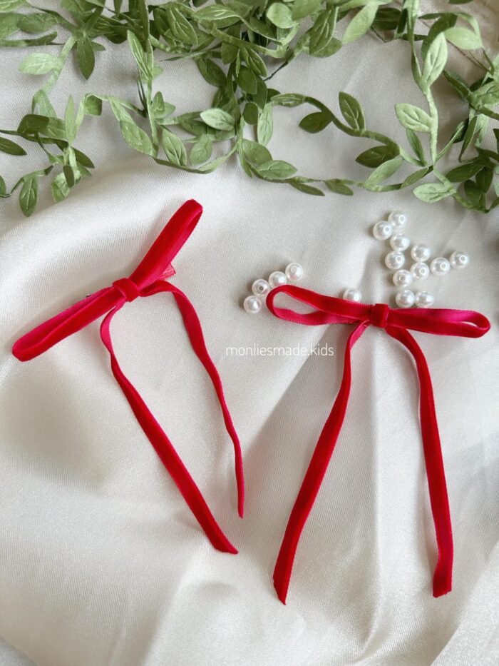 One Pair Velvet Bow Hairclip - Red - Image 1