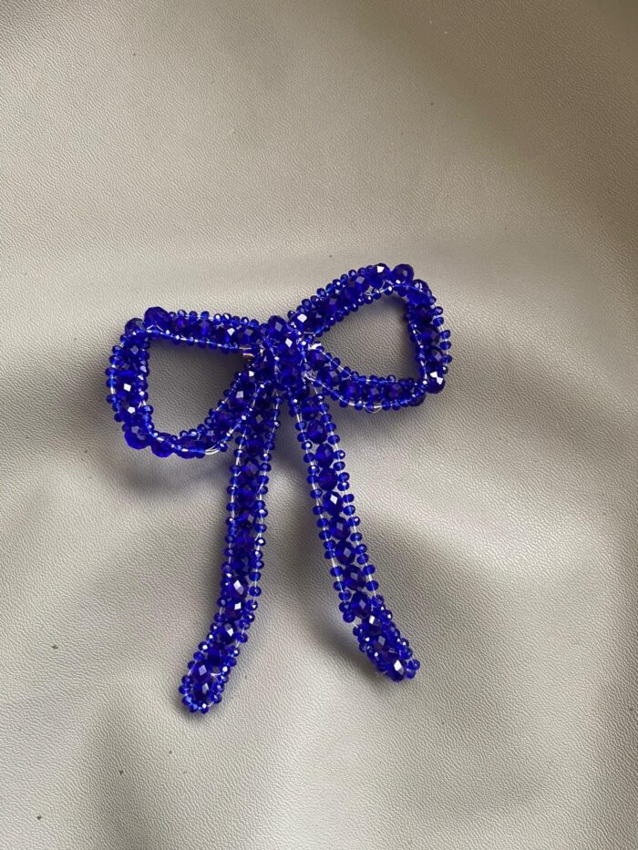BC1009371 - Bow Crystal Brooch - Blue - Image 2