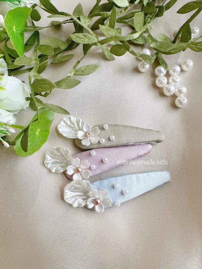 Set Hairclip With Pearl Get 3 pcs - Image 1
