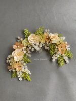 HC102711 - Flowers Nude Haircomb With Crystal - Image 2