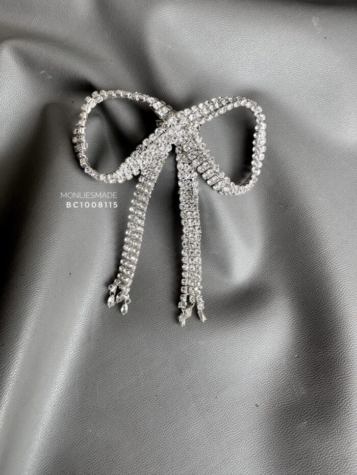 BC1008115 - Diamond Bow Brooch - Silver - Image 1