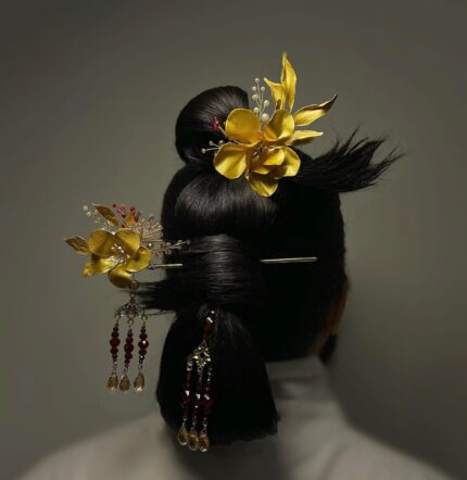 HP1005845 - One Set Gold Flowers Hairpins