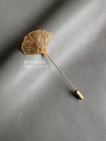 BC20020 - Ginko Flower Lapel Pin Tuspin Brooch - Gold - Image 2