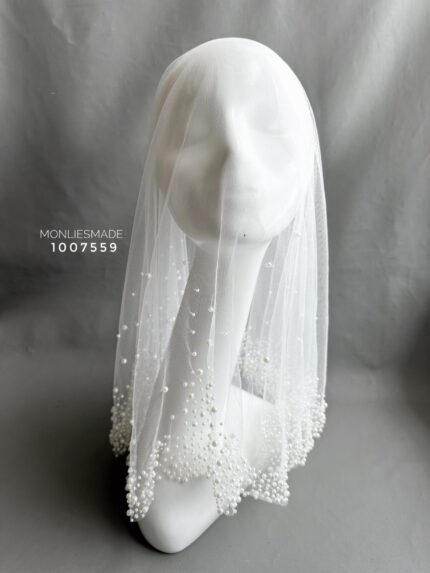 1007559 - White Veil with Pearl