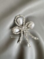 BC107152 - Diamond Brooch with Pearl
