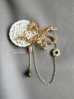 BC106638 - Jade Brooch White