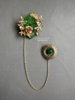 BC182510 - Vintage Jade Brooch - Gold