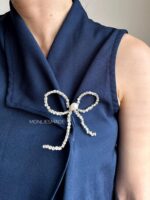 BC186310 - Bow Tuspin Brooch with Diamond - Image 2