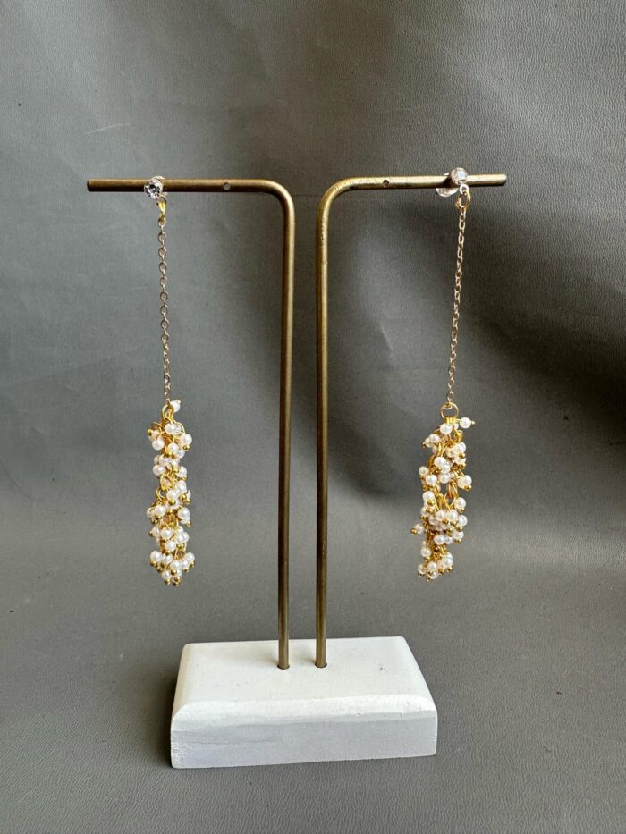 ER725119 - Pearl Earrings - Gold - Image 2