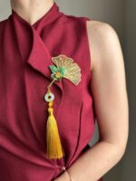 BC74471 - Ginko Brooch With Tussle - Image 2