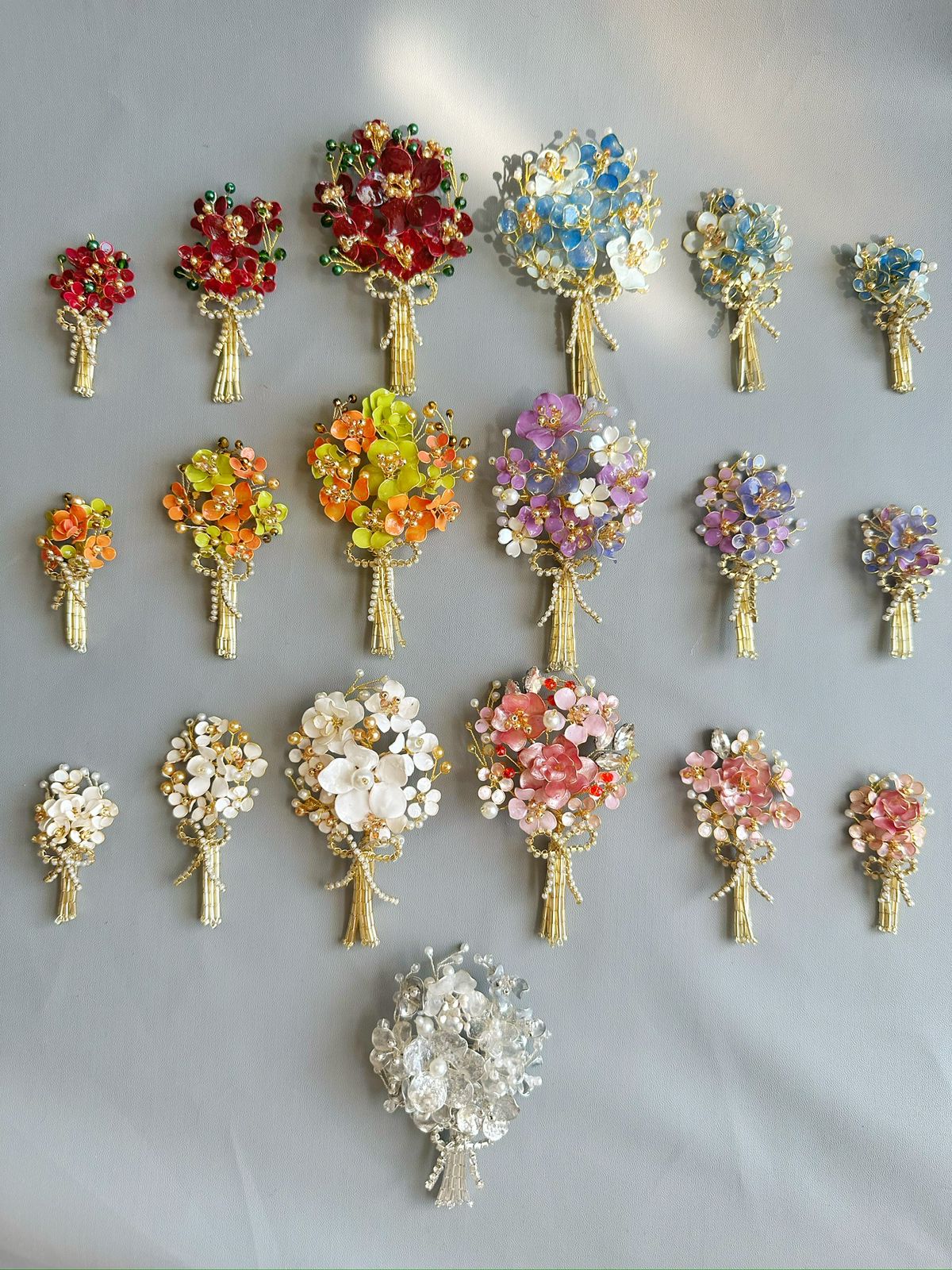 2131d0b1-0fb1-47f2-9462-09e4235566d3 BC16612 - Handmade Flower Bouquete Brooch - Image 1