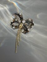 BC377120 - Bow Beading Diamond Brooch – Gold