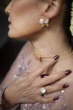 1006152 - Handmade Flower Choker - Nude - Image 3