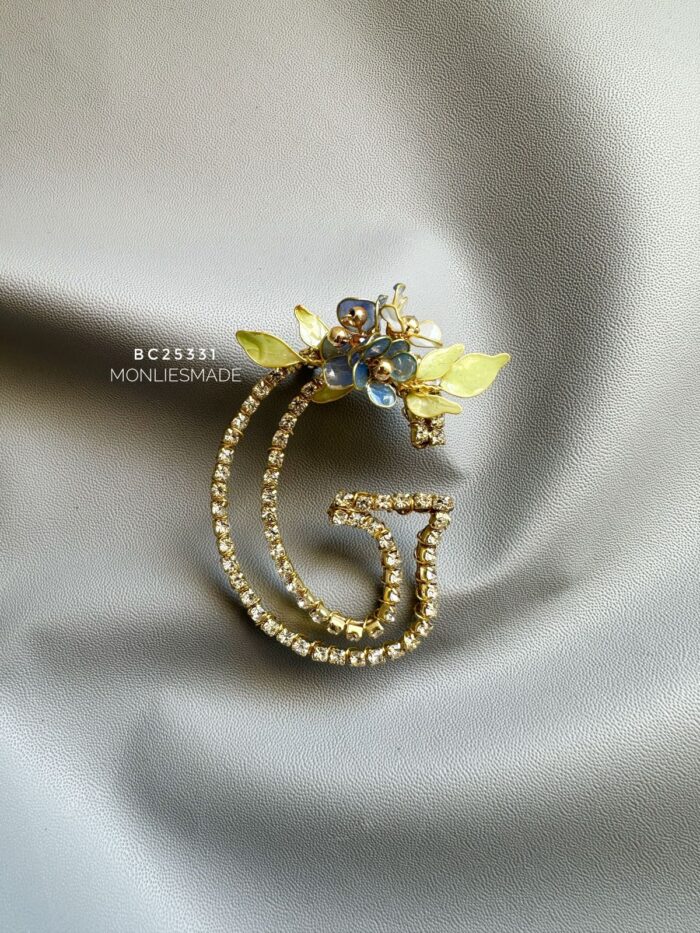 BC25331 - Custom Brooch Initial with Handmade Flower - Image 2