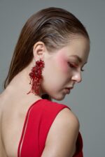 ER41180 – Handmade Flower Earrings – Red - Image 2