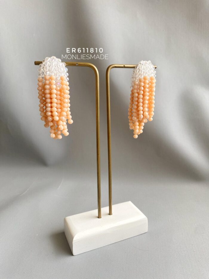 ER611810 - Handmade Crystal Earring - Image 1