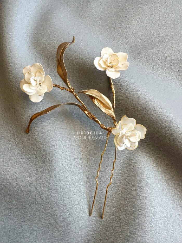 HP188104 - Handmade Flower Hairpin - Bronze - Image 1