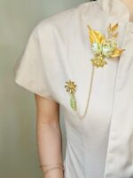 BC31107 - Handmade Brooch with Leaf Jade - Image 2