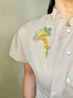 BC31105 - Ginko with Jade Leaf Brooch - Gold - Image 2