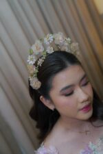 HB615518 - Handmade Glassy Flower Headband - Image 2