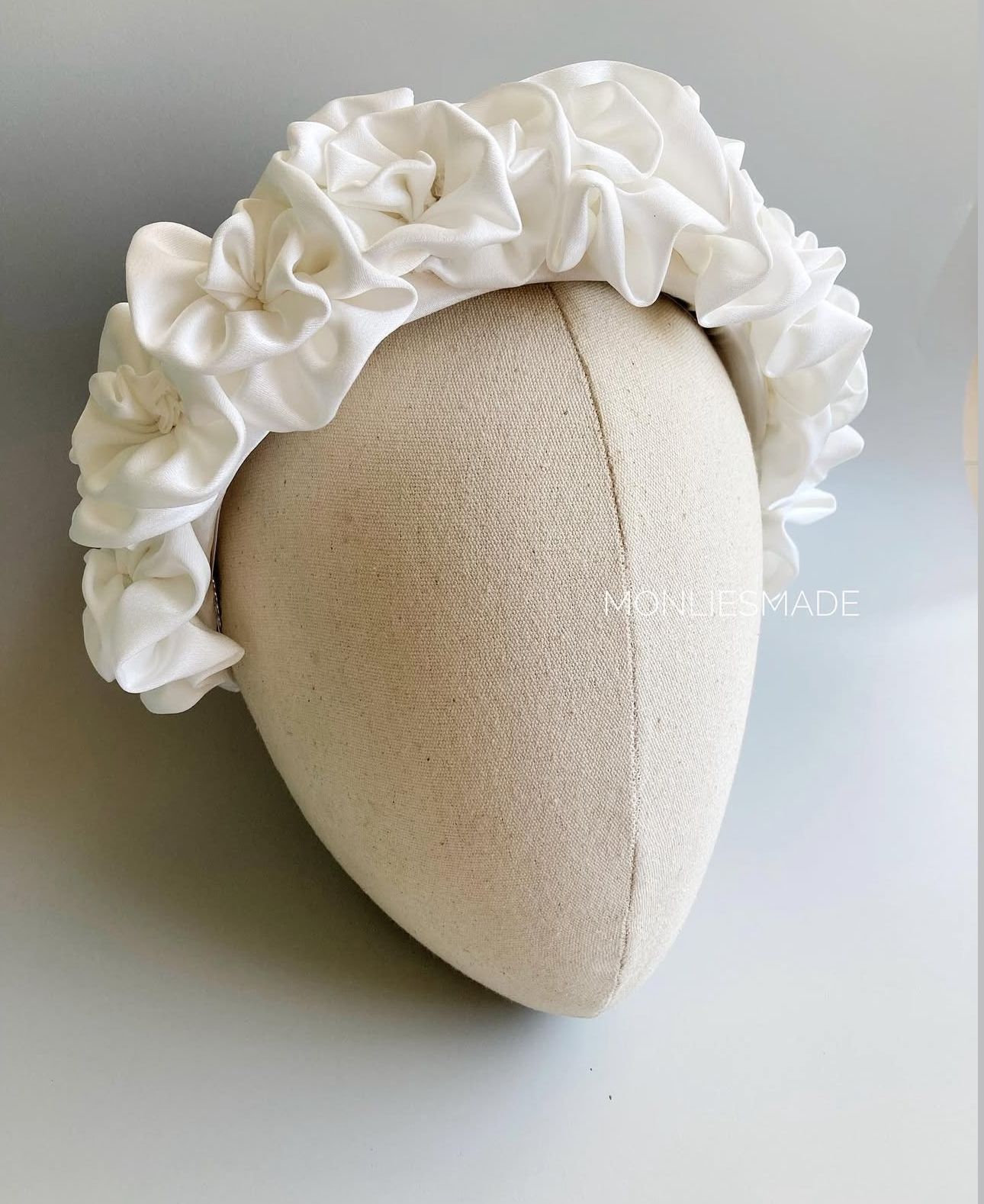 000000 HB19116 - Handmade Fabric Headband - Image 1