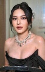 10052813 - Handmade Pearl Choker with Chain - Image 4