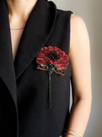 BC261125001 - Poppy Brooch 1Leaf - Image 2