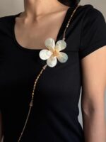 171225003 - Savora Sling Brooch