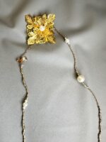BC291225001 - Flora Sling Brooch - Image 2