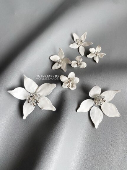 HC140126006 - Set Snow Flowers Haircomb