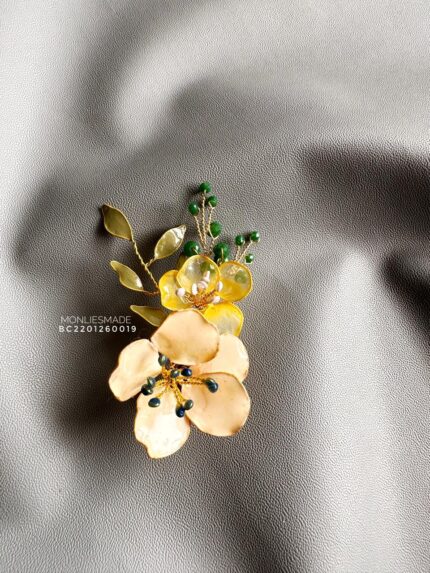 BC220126019 - Flower Handmade Brooch