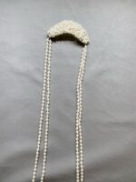 HC100226001 - Handmade Long Pearl Haircomb - Image 2