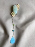BC160226003 - Handmade Oval Jade Shine Tassle Brooch