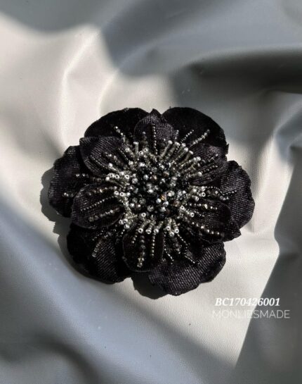 BC170426001- Black Noir Bloom