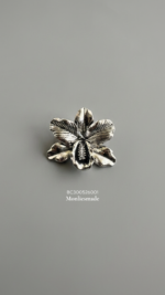 Metal Orchid